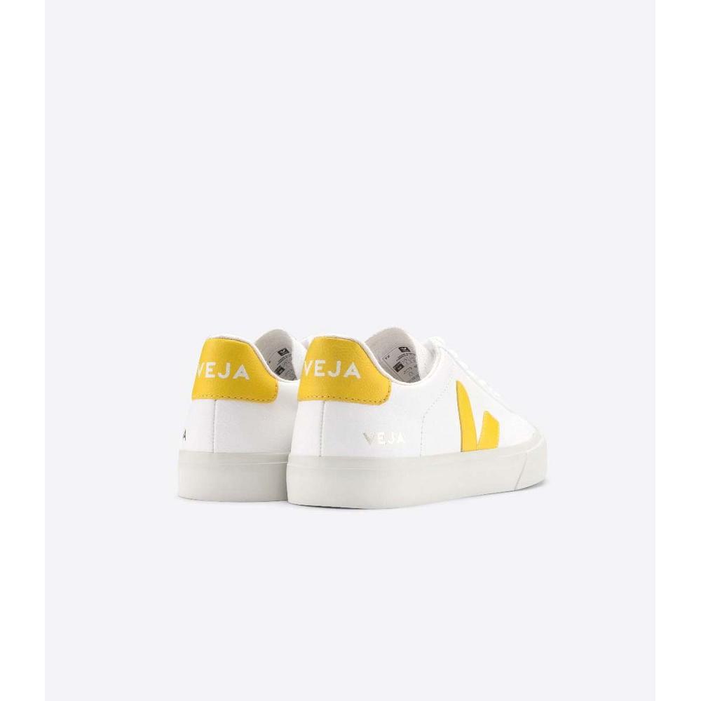 Veja CAMPO CHROMEFREE Men's Low Tops Sneakers White/Yellow | NZ 205HAP